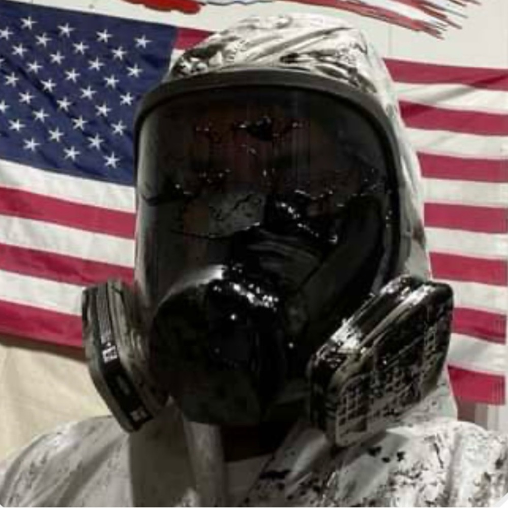 Meet your Posher, Derek